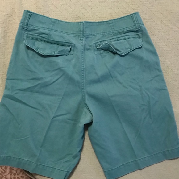 Old Navy Khaki Shorts for Men - Picture 2 of 2